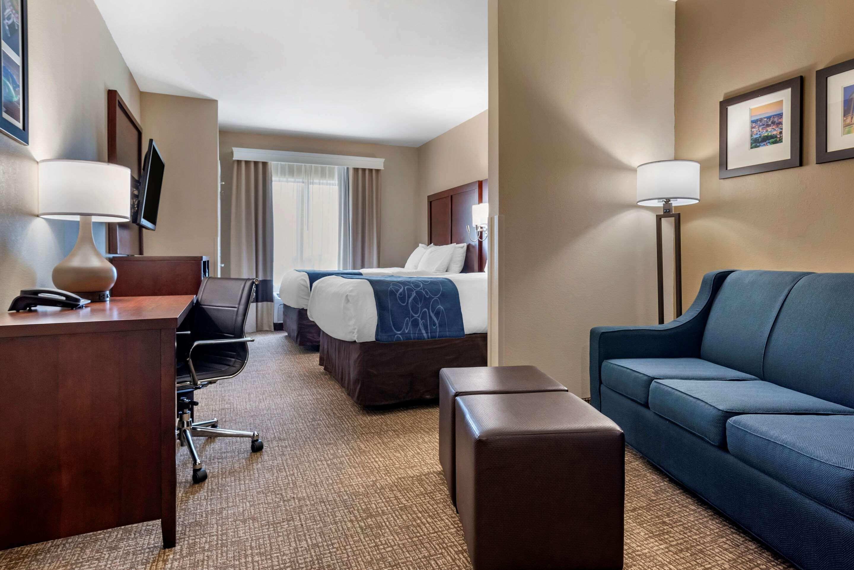 Comfort Suites Pell City I-20 Exit 158 Bagian luar foto